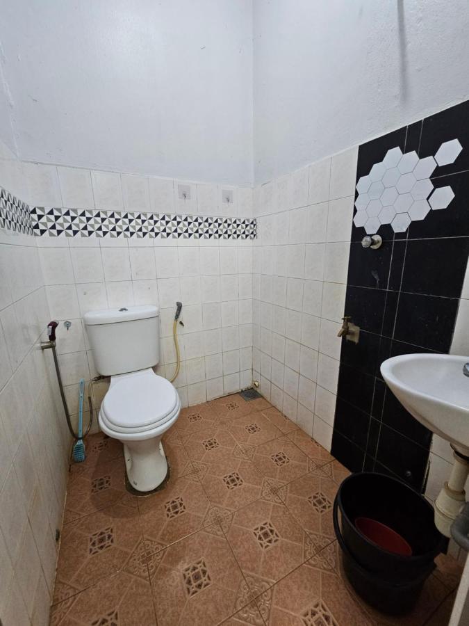 Ruhani Homestay 3 Kb - 4 Bedroom Fully Airconditioned With Wifi & Netflix Kota Bharu Bagian luar foto