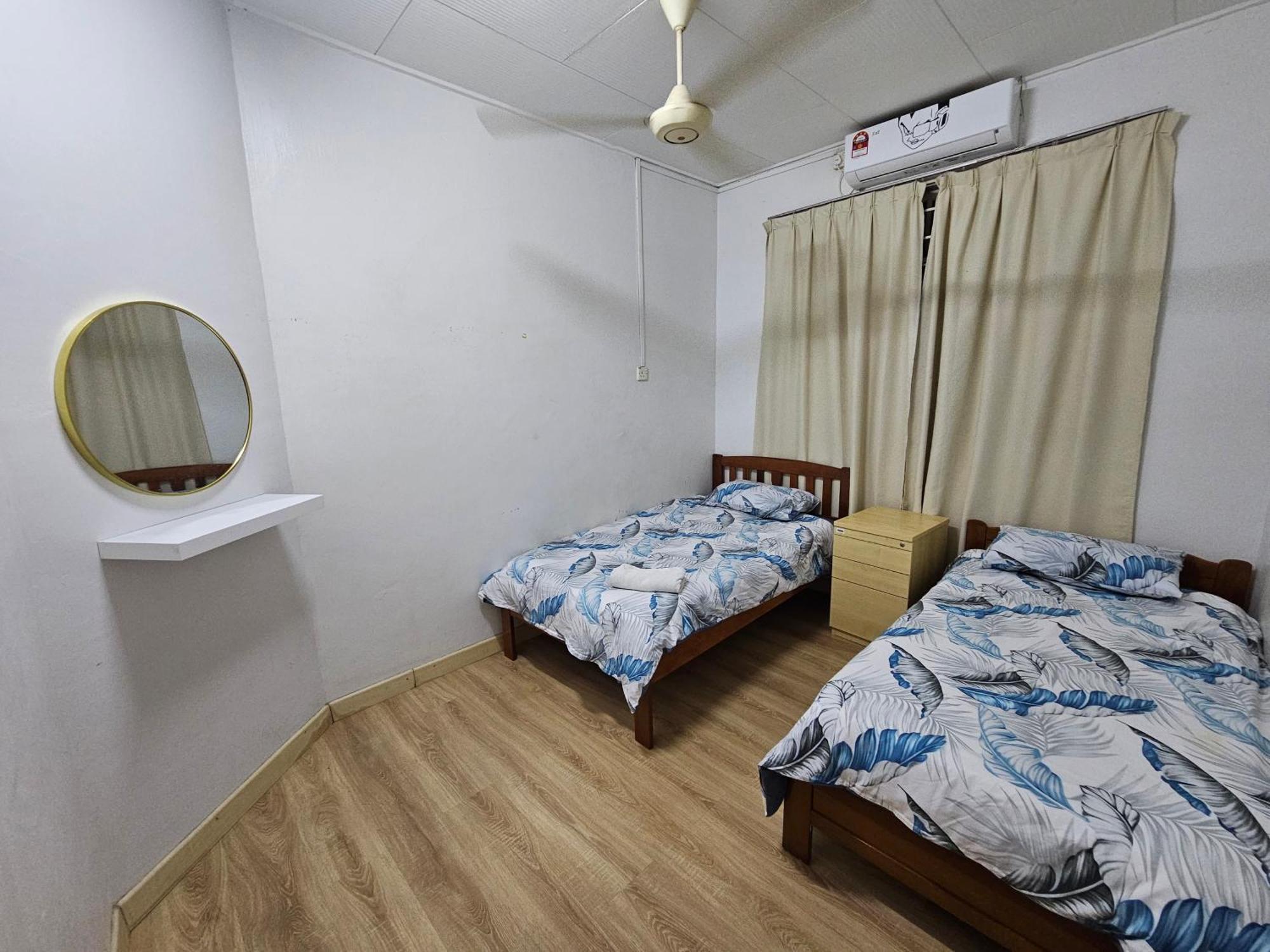 Ruhani Homestay 3 Kb - 4 Bedroom Fully Airconditioned With Wifi & Netflix Kota Bharu Bagian luar foto