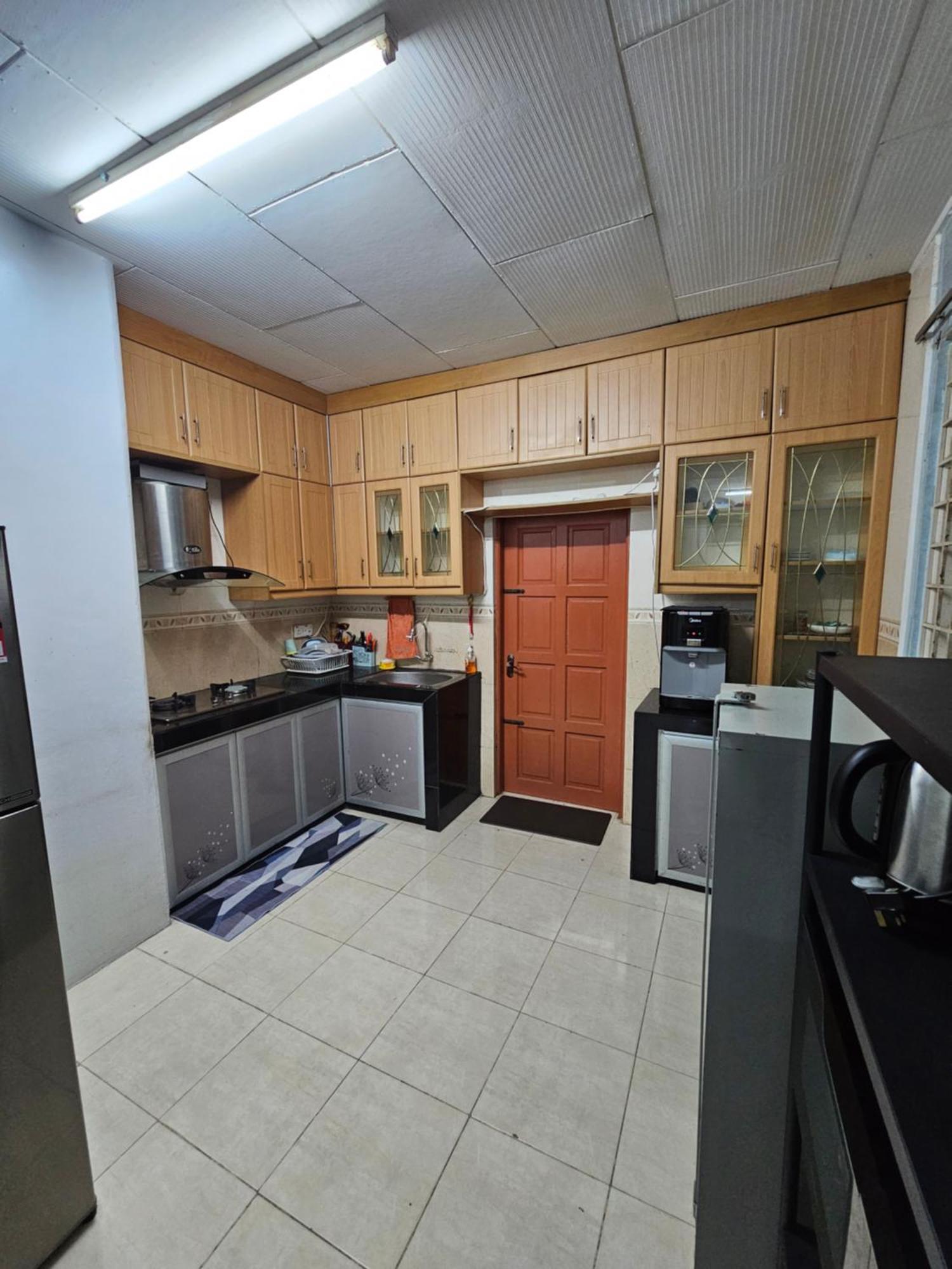 Ruhani Homestay 3 Kb - 4 Bedroom Fully Airconditioned With Wifi & Netflix Kota Bharu Bagian luar foto